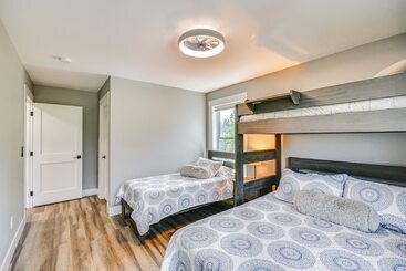 بيت ريفى Private Hot Tub: Lakefront Connelly Springs Escape