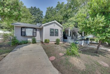 کلبه Walkable Greenville Home Near Dtwn