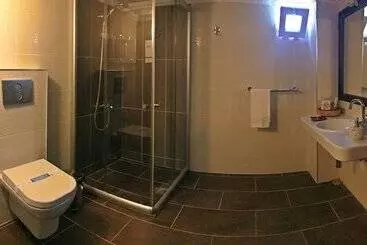 Cunda Sim Otel