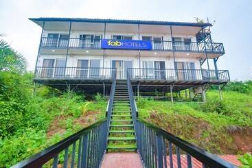 Otel Fabexpress Vincy Place, Mandrem Beach