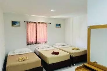 Majatalo Bangsit Guesthouse