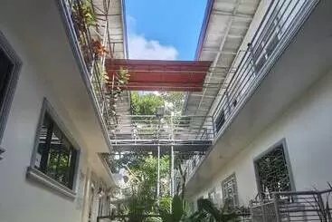 پانسیون Reddoorz At Lao Singuan Homestay