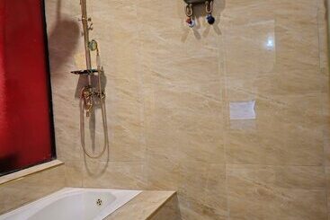 ホテル The Century Boutique