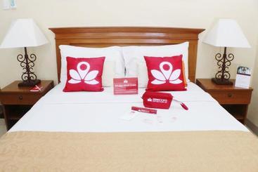 בית מלון כפרי Zen Premium Apas