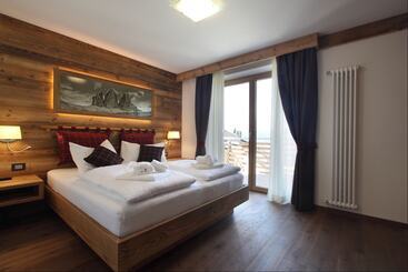Dolomites B&b Suites, Apartments And Spa
