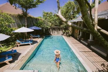 La Berceuse Resort And Villa Nusa Dua By Taritiya Collection