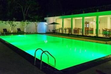 Yala Hotel Elephant Eye