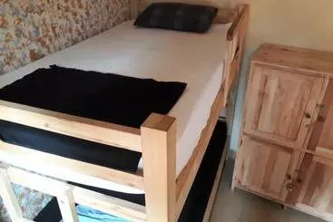 تختخواب و صبحانه La Cúpula Hostel & Camping