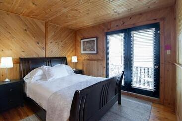 Bye The Bay Bed And Breakfast