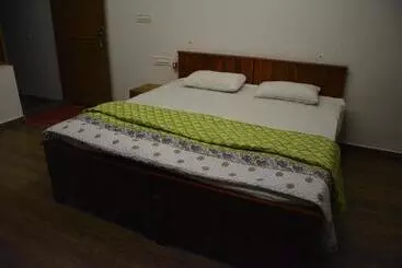 Resort White Shell Beach House