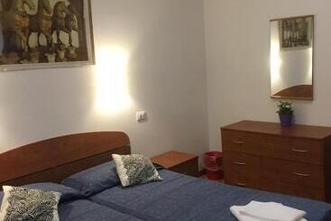 هاستل Foresteria Valdese Venezia