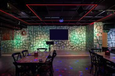 هتل Fantasy Palace