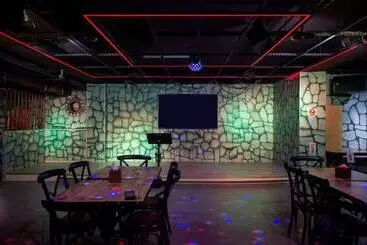 هتل Fantasy Palace