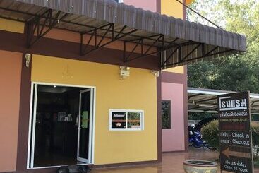 Отель Khwanruen Fishing Resort