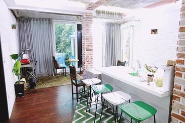 Bed and Breakfast Mosc Guesthouse