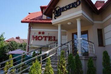 Hotel Mieszko