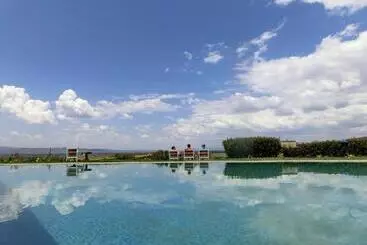 هتل Mwanzo Lodge