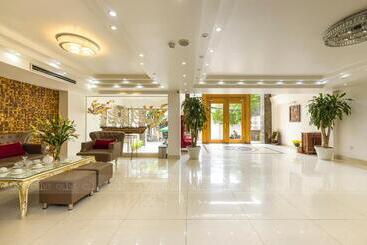 New Space Hotel Airport