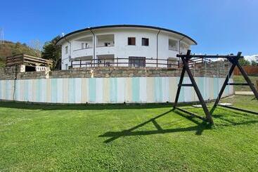 Country B&b Piani Del Mattino