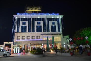 בית מלון כפרי La Capitol