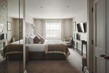 هتل Marquis Suffolk