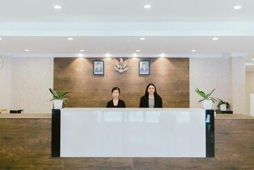 Barelang Hotel Nagoya Batam