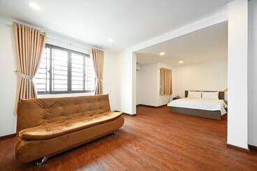 هتل Yoko Airport Saigon