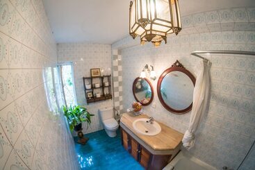 مبيت وإفطار Surf Camp San Sebastian Partyhostel