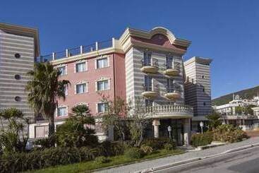 San Giovanni Rotondo Palace   Alihotels