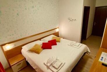 فندق B&b Lorenzini Ski