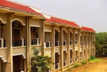 Kohinoor Samudra Beach Resort