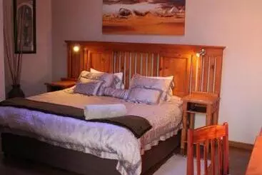 تختخواب و صبحانه El Gran Chaparral Guest House