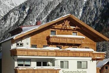 تختخواب و صبحانه Pension Sonnenheim