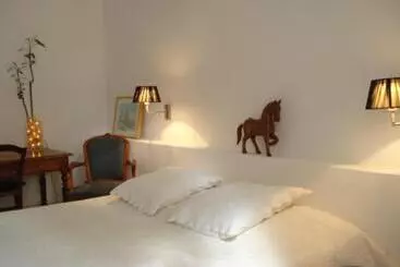 Aamiaismajoitus (B&B) Lou Ventoulet