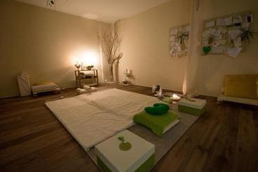 B&b In Principio Vitae   L Infinito Con Tatto