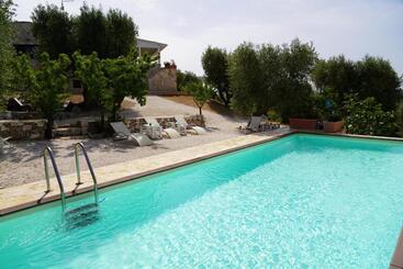 Bed and Breakfast Lichiantidde Home&breakfast