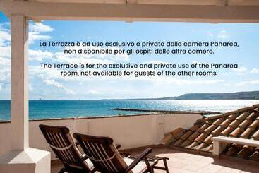 تختخواب و صبحانه Nisí