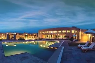 Dera Masuda Luxury Resort