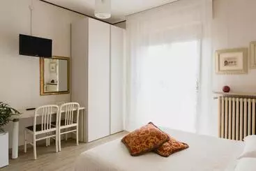 تختخواب و صبحانه Casa Ginev Room & Apartments