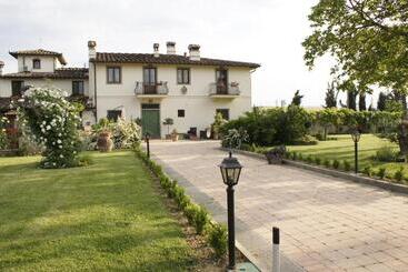 Bed and Breakfast La Corte Di Ronzano