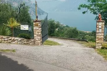 Aamiaismajoitus (B&B) Appartamento Beb Preone Cinit089