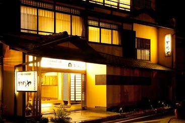 Ryokan Shin Kameya