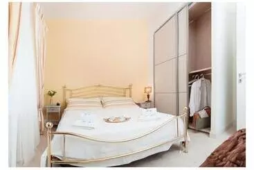 ベッドアンドブレックファースト Fontana Vecchia