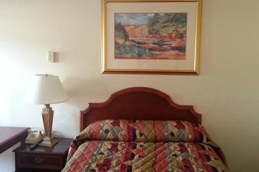 Downtowner Motel