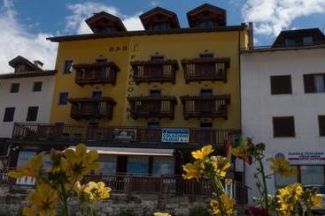 Отель B&b Francolini