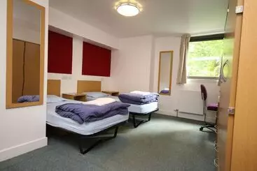 Perth Youth Hostel And Apartments