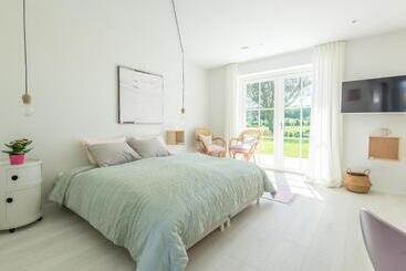 Bed and Breakfast Kunstart20