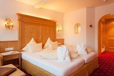 ホテル Bergkristall