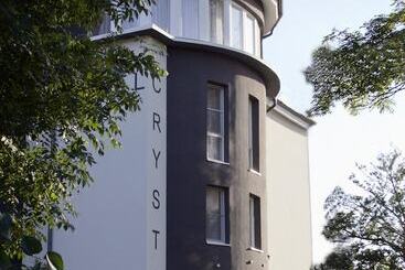 Hotel Crystal