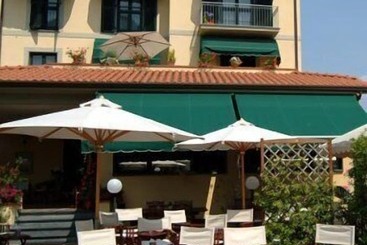 Отель Villa Toscana